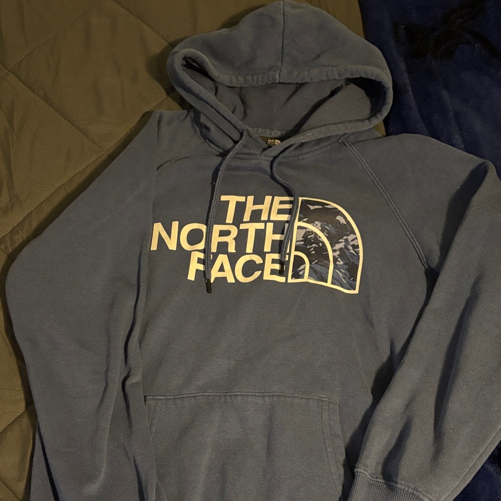 The North Face Men's Slate Blue Hoodie